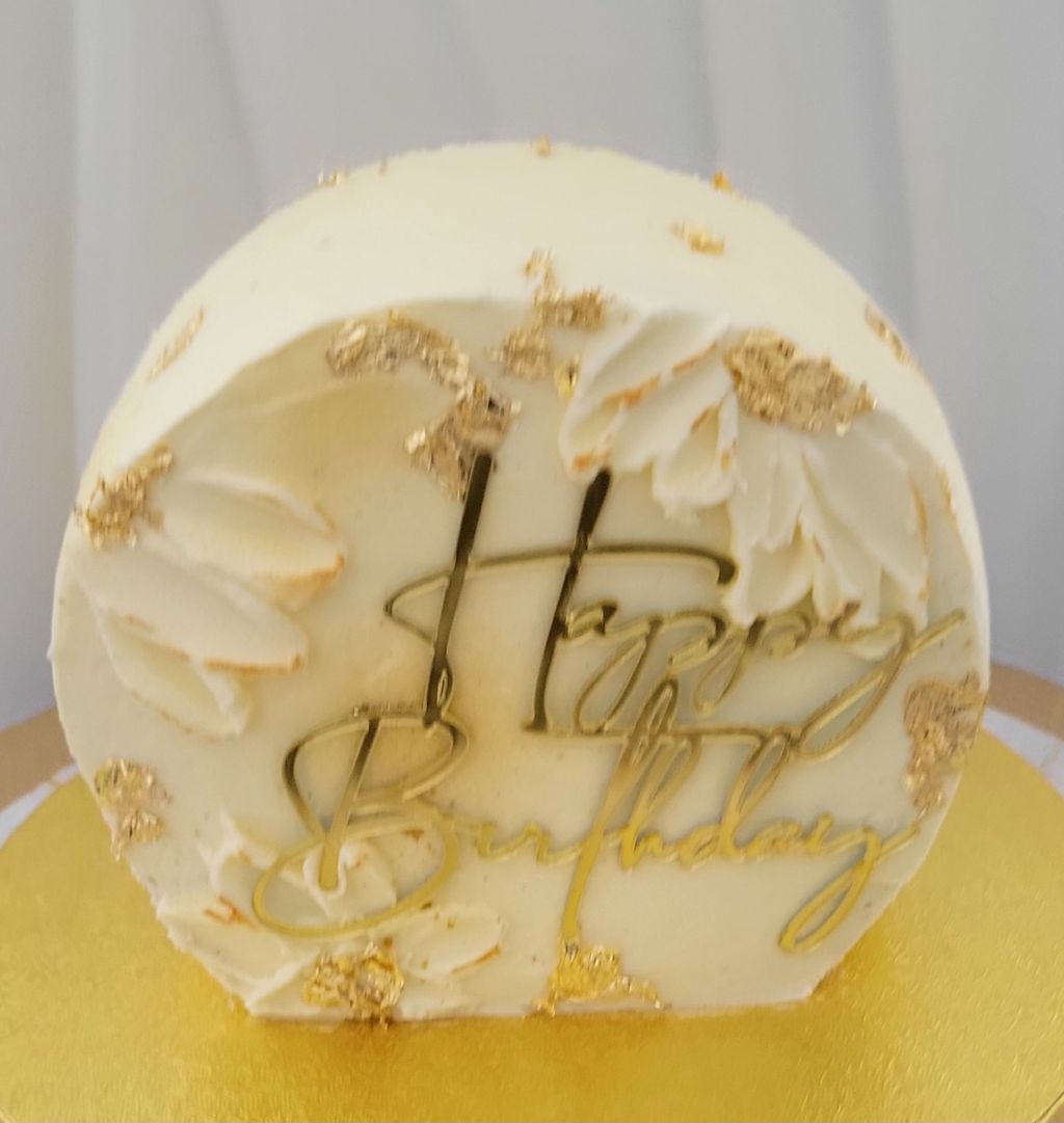 White & Gold Luxe Birthday Cake