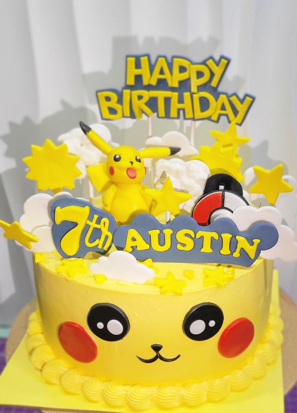POKÉMON - PIKACHU -Gonna Catch them all
