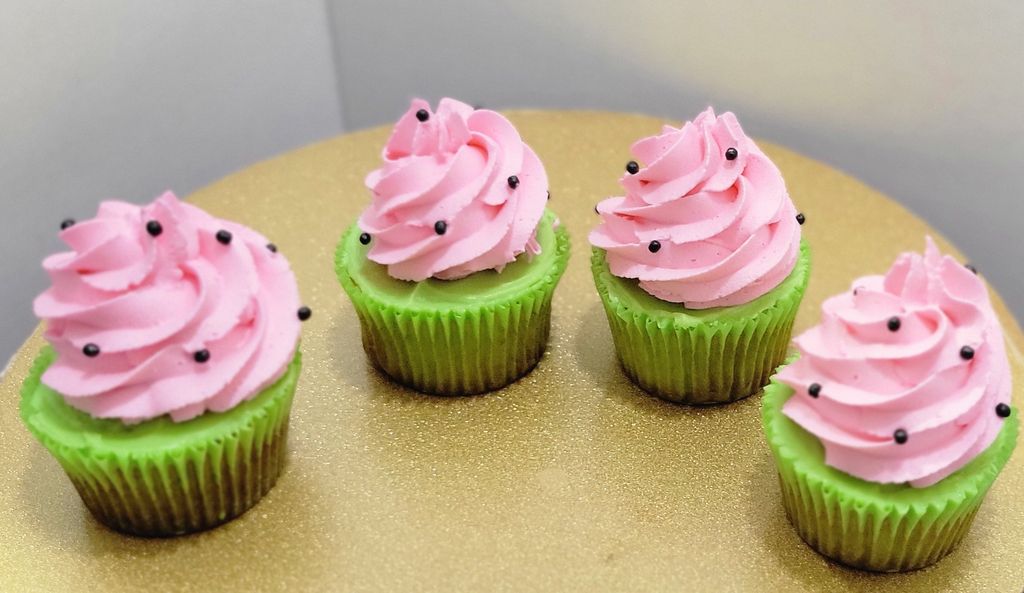 CoComelon Cake