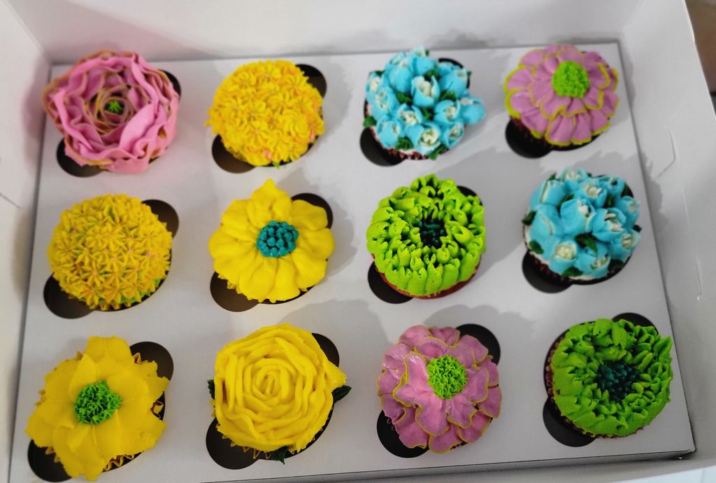 Cupcake Flowers- Yellow