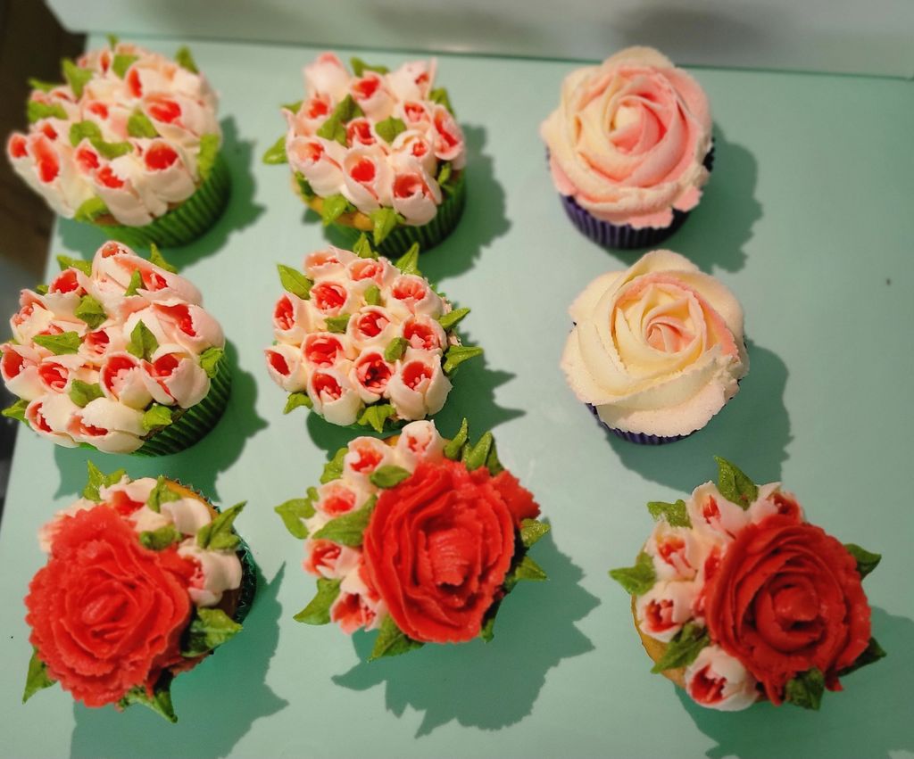 Cupcake Flowers- Red