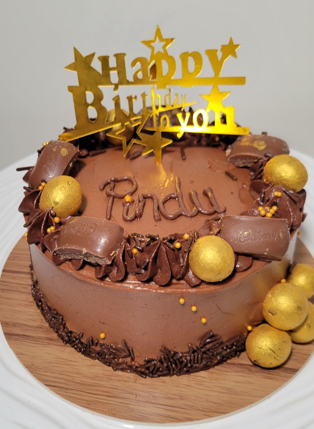 Golden Chocolate Indulgence Cake