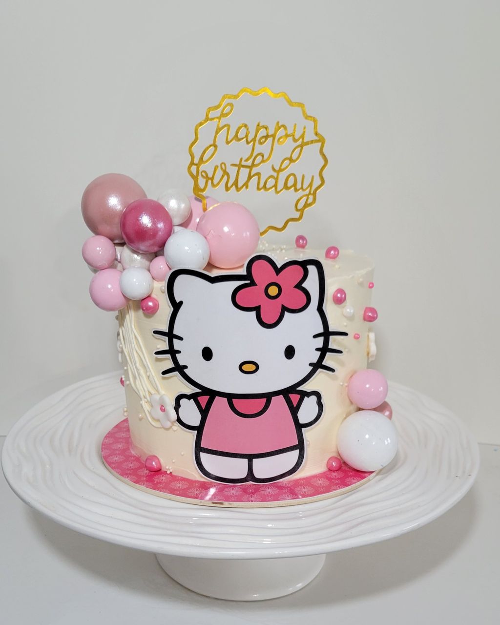 Hello Kitty Sweet Celebration Cake