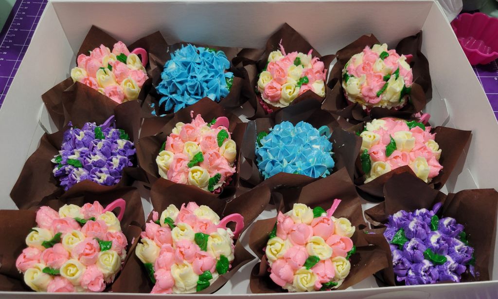 Cupcake Bouquet Trio