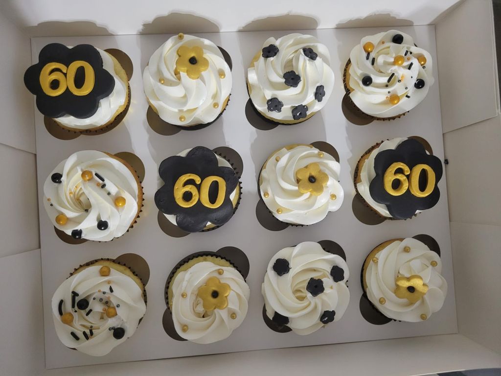 60th B&W Gold Birthday Cupcakes