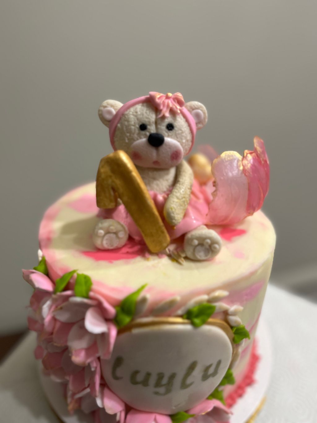 1st Birthday Teddy Bear Cake