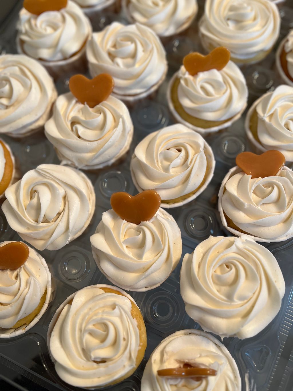 Cameral Flower Wedding Cupcakes