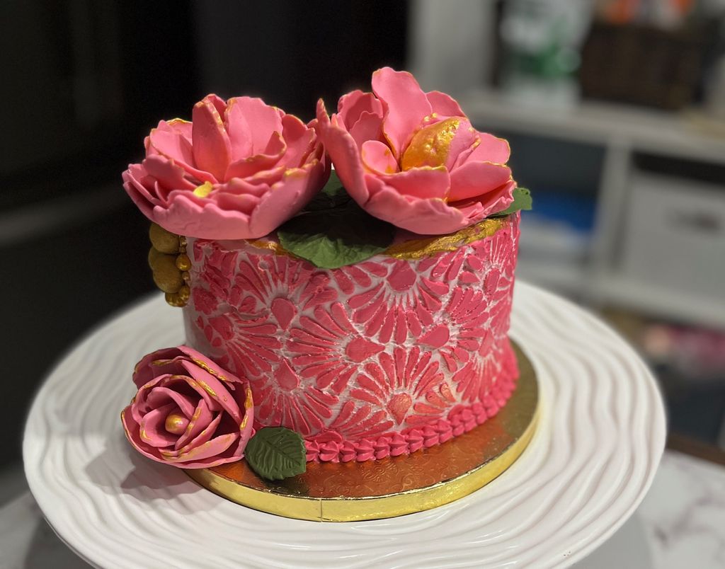 Elegant Floral Delight Cake