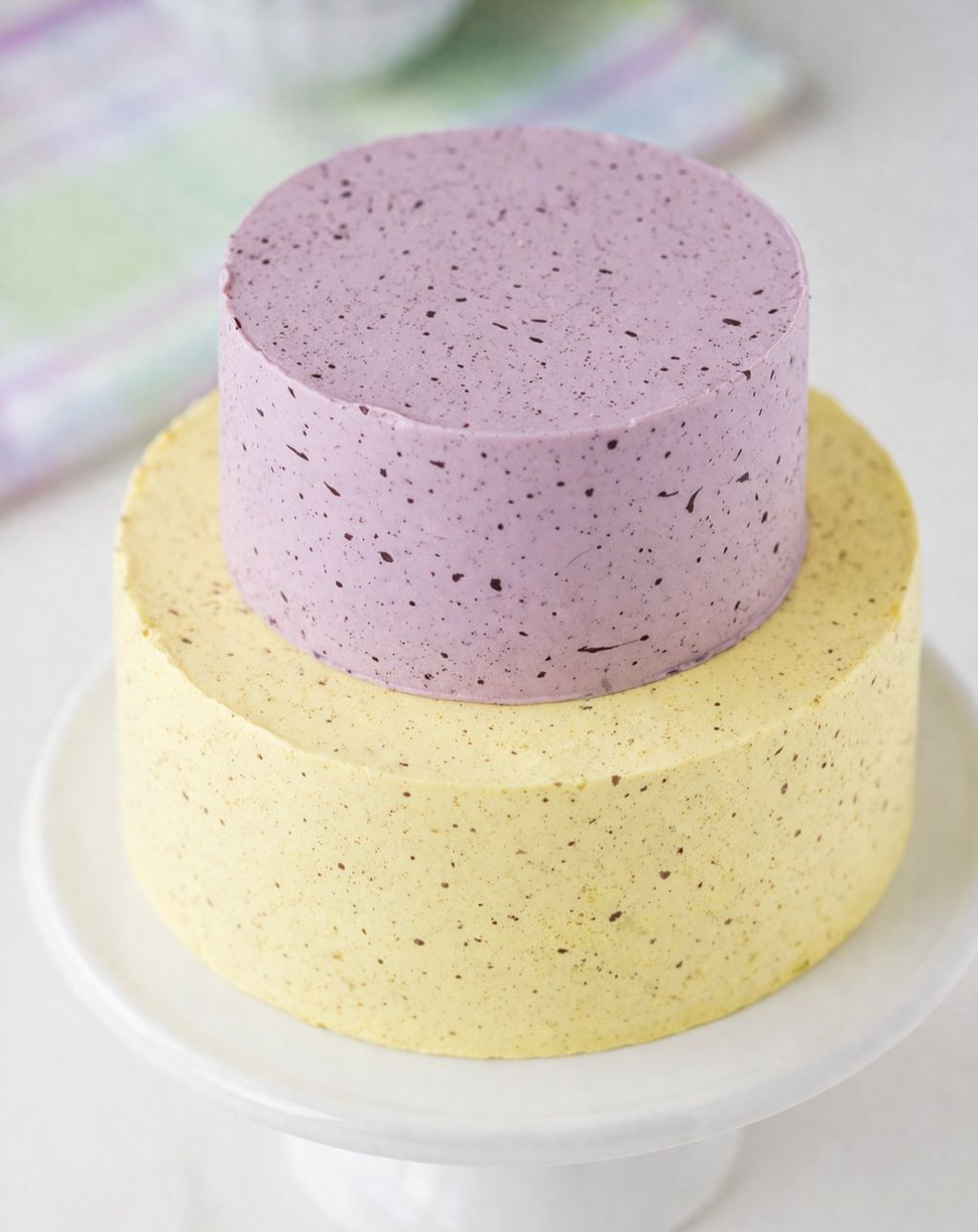 Sparkled Egg Cake