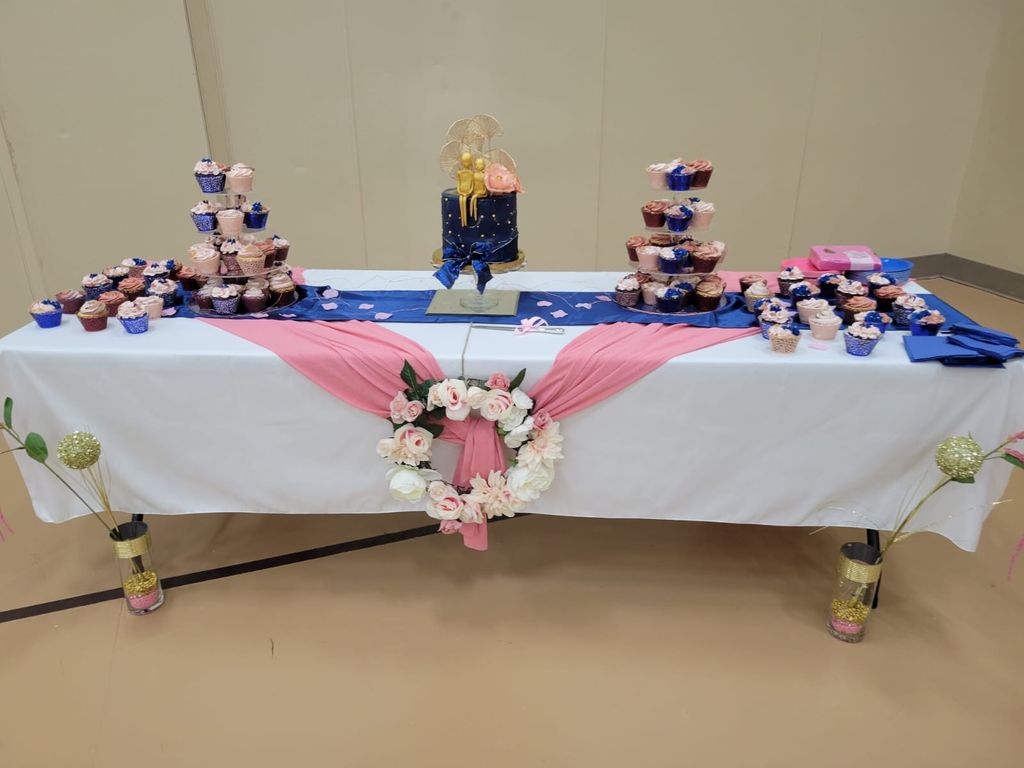 Blue & Gold Wedding Cake & Cupcake Set