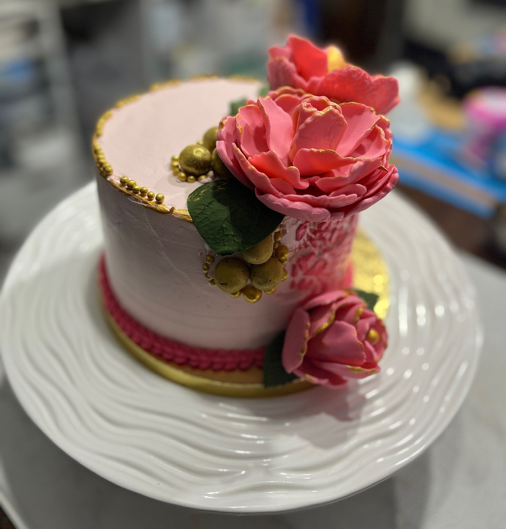 Elegant Floral Delight Cake
